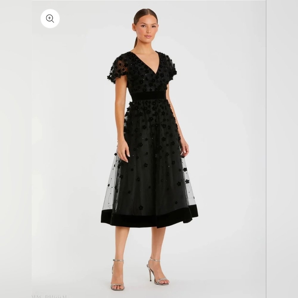MacDuggal Black Embellished Butterfly Sleeve Velvet Hem Midi Dress SIZE 10